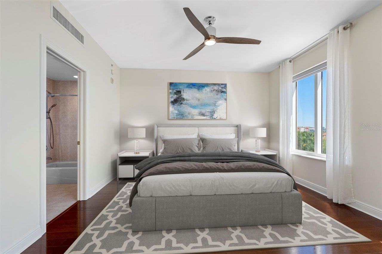 5823 Bowen Daniel Drive, Unit 401, Tampa, FL 33616 Photo