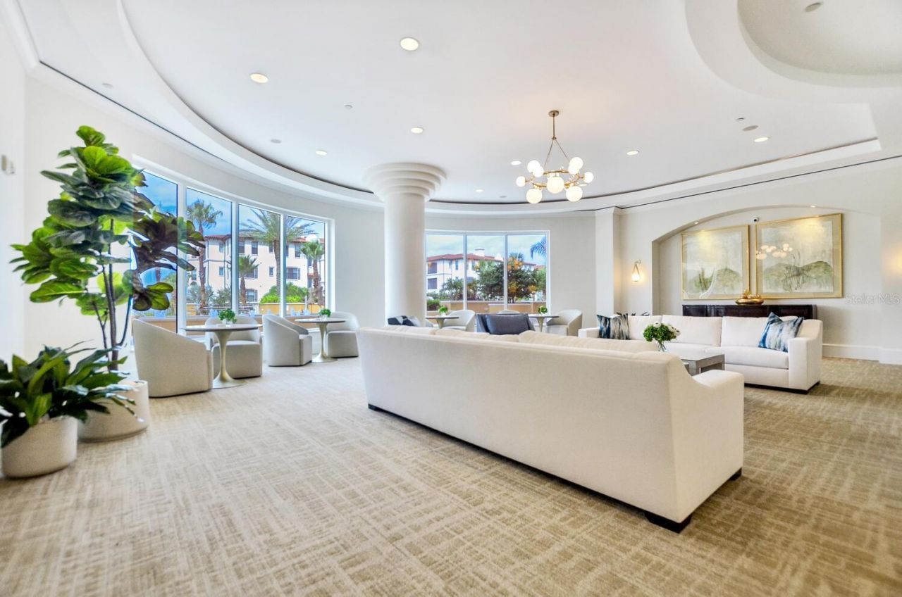 5823 Bowen Daniel Drive, Unit 401, Tampa, FL 33616 Photo