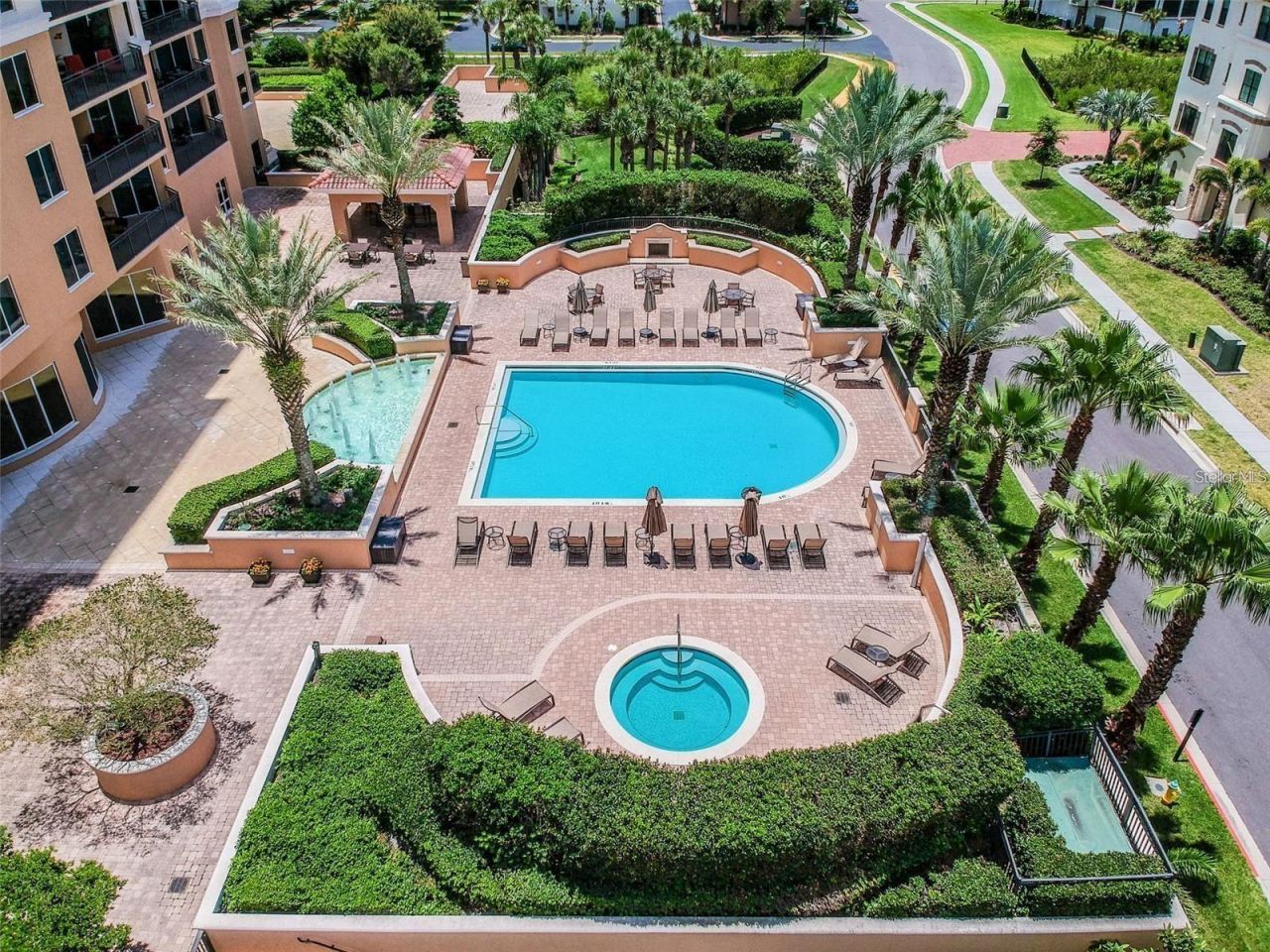 5823 Bowen Daniel Drive, Unit 401, Tampa, FL 33616 Photo