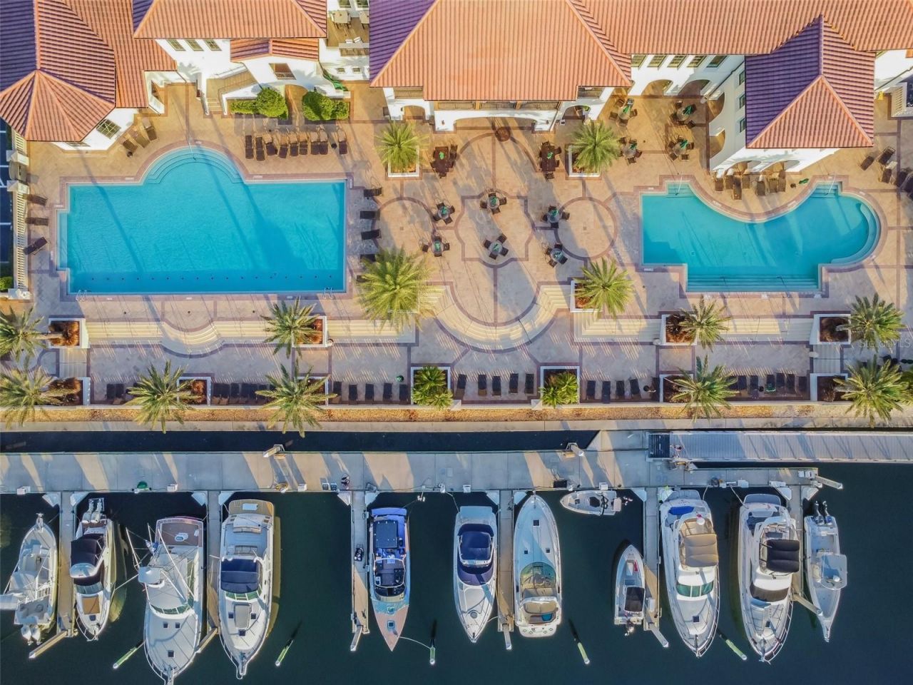 5823 Bowen Daniel Drive, Unit 401, Tampa, FL 33616 Photo