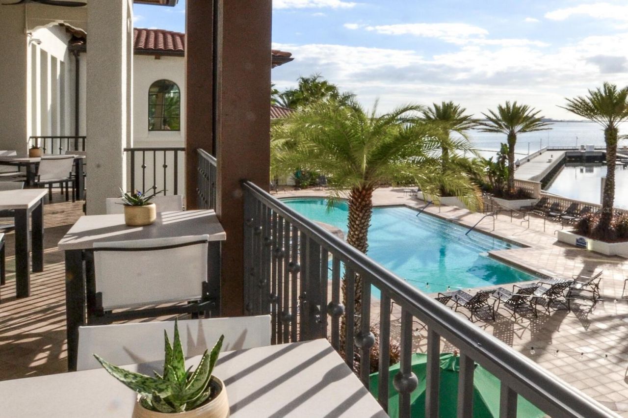 5823 Bowen Daniel Drive, Unit 401, Tampa, FL 33616 Photo