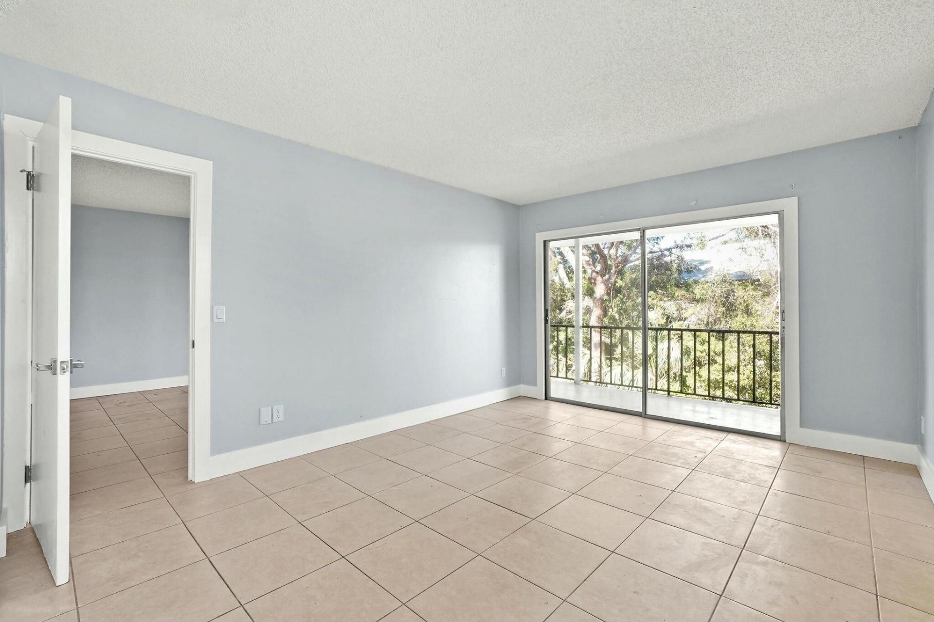 983 NW Spruce Ridge Drive, Unit 1, Stuart, FL 34994 Photo