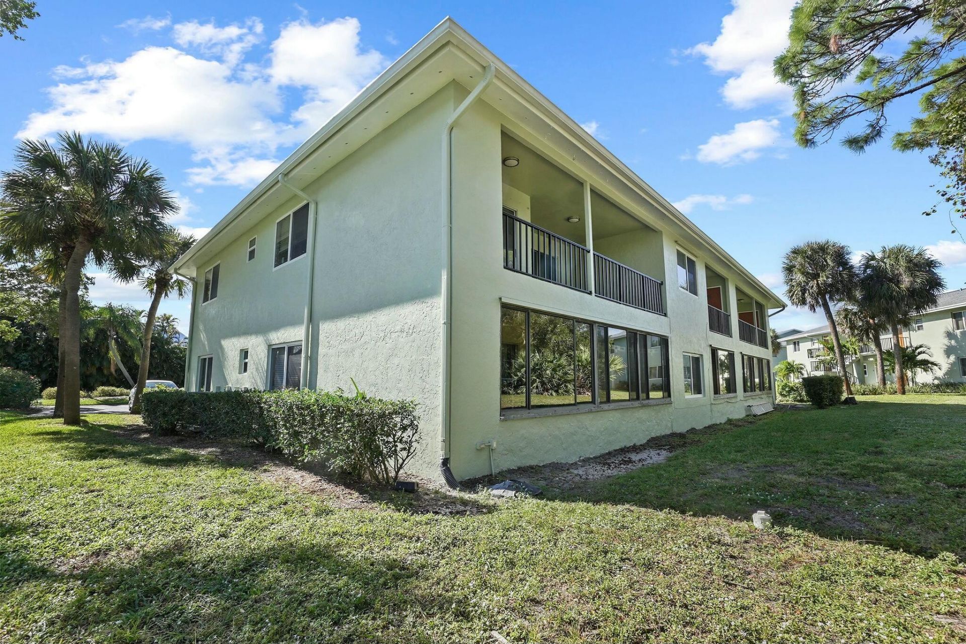 983 NW Spruce Ridge Drive, Unit 1, Stuart, FL 34994 Photo