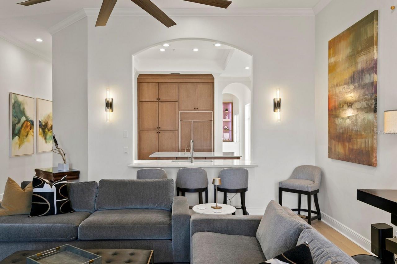 1040 Paseo Del Rio Ne, Saint Petersburg, FL 33702 Photo