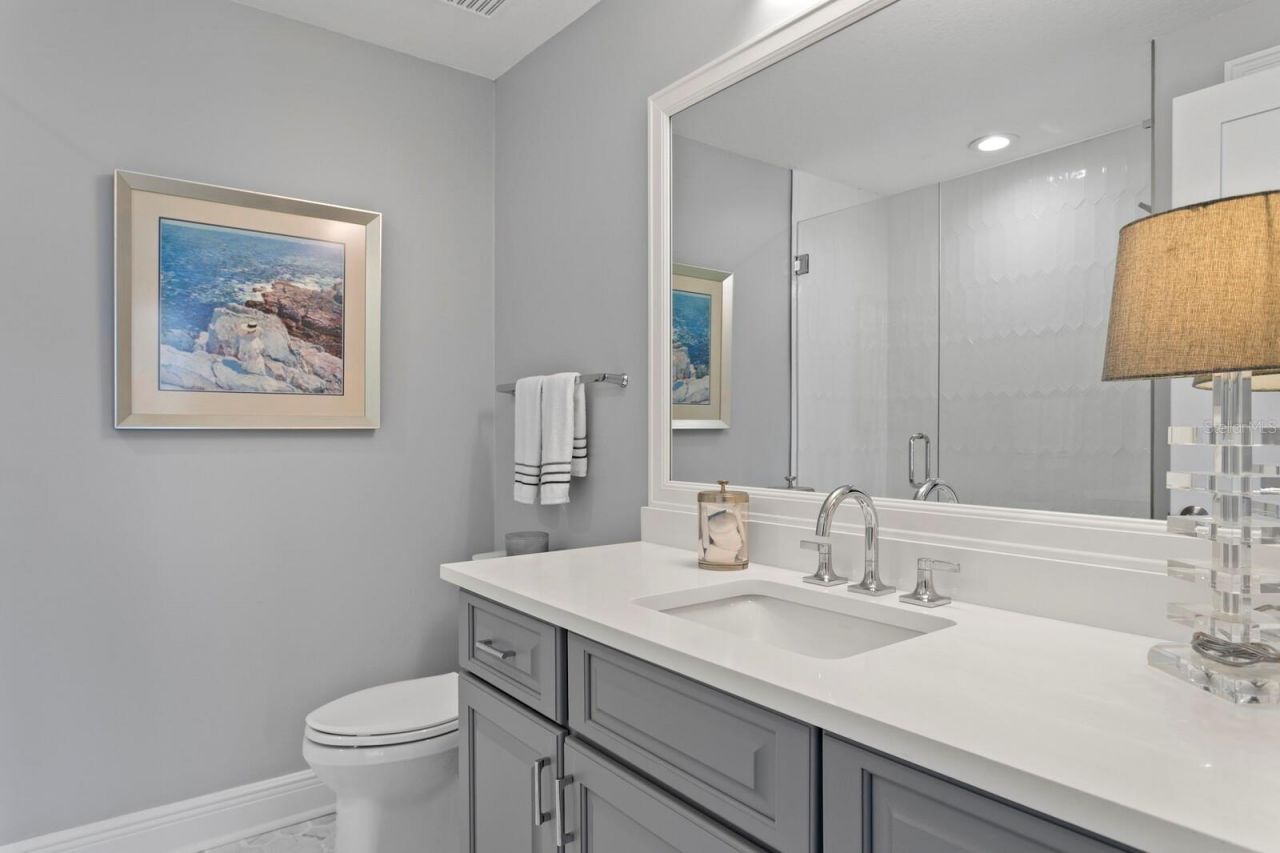 1040 Paseo Del Rio Ne, Saint Petersburg, FL 33702 Photo