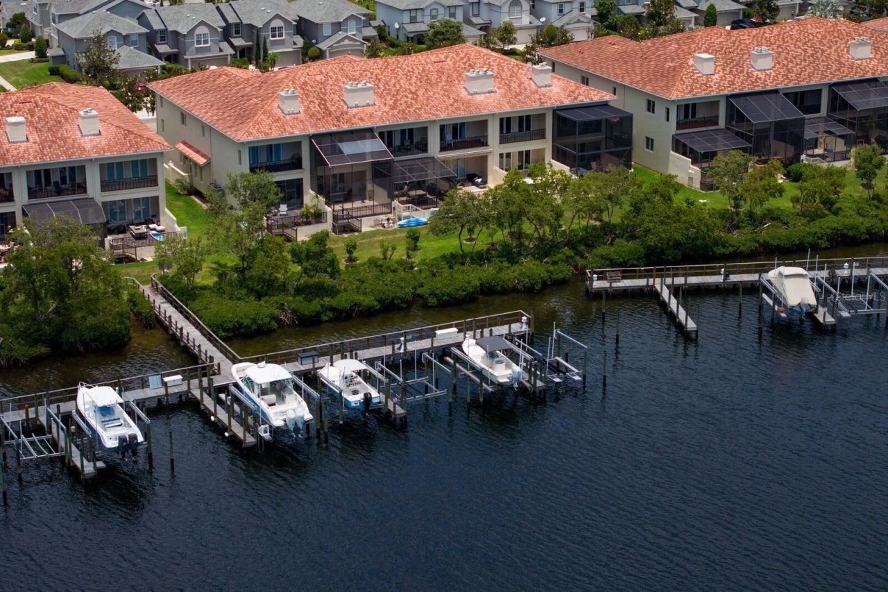 1040 Paseo Del Rio Ne, Saint Petersburg, FL 33702 Photo