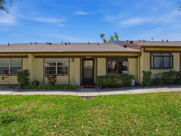 11241 DOLLAR LAKE DRIVE, Unit 4, PORT RICHEY, FL 34668