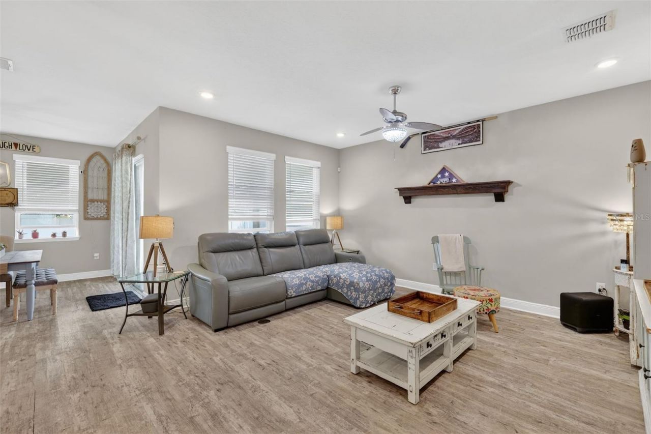 231 Messina Place, Howey in the Hills, FL 34737 Photo