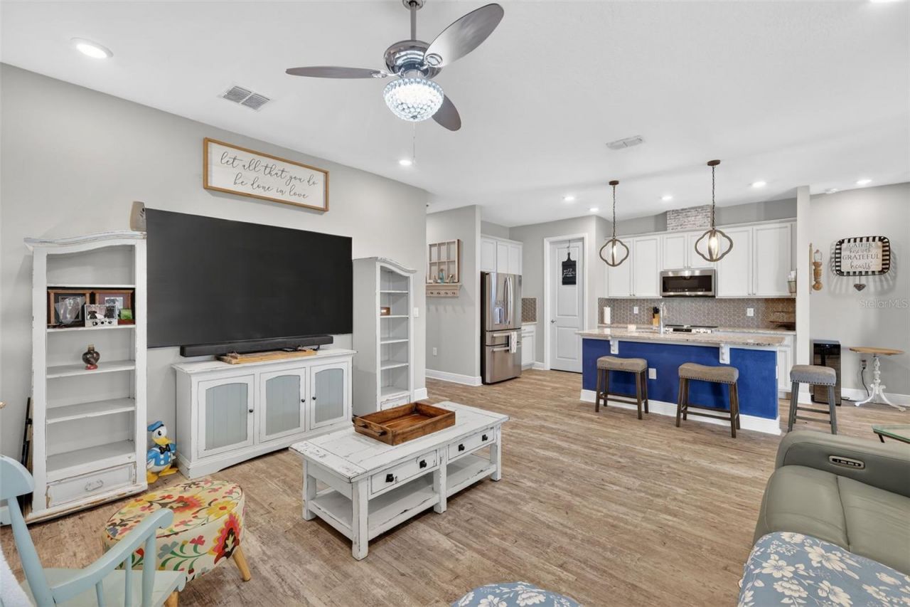 231 Messina Place, Howey in the Hills, FL 34737 Photo