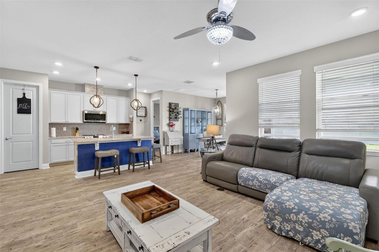 231 Messina Place, Howey in the Hills, FL 34737 Photo