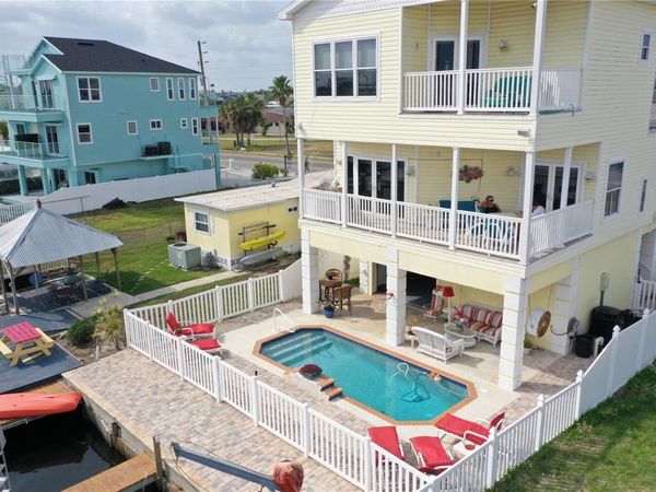 6441 CLARK STREET, HUDSON, FL 34667