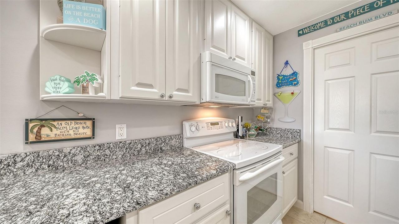 1625 Burgos Drive, Unit 1625, Sarasota, FL 34238 Photo
