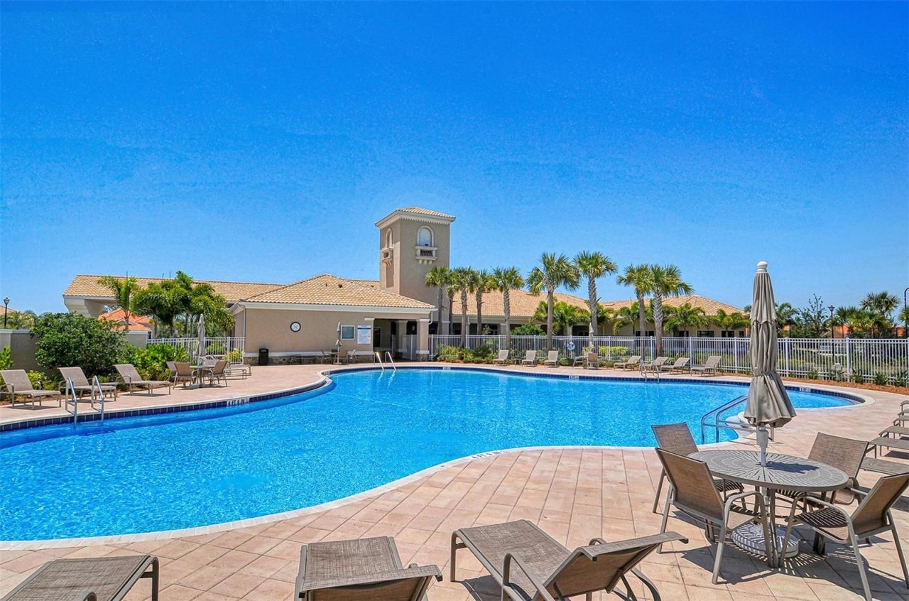 1625 Burgos Drive, Unit 1625, Sarasota, FL 34238 Photo