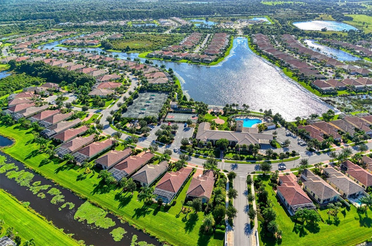 1625 Burgos Drive, Unit 1625, Sarasota, FL 34238 Photo