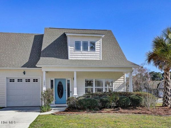 100 Kiskadee Court, Hampstead, NC 28443