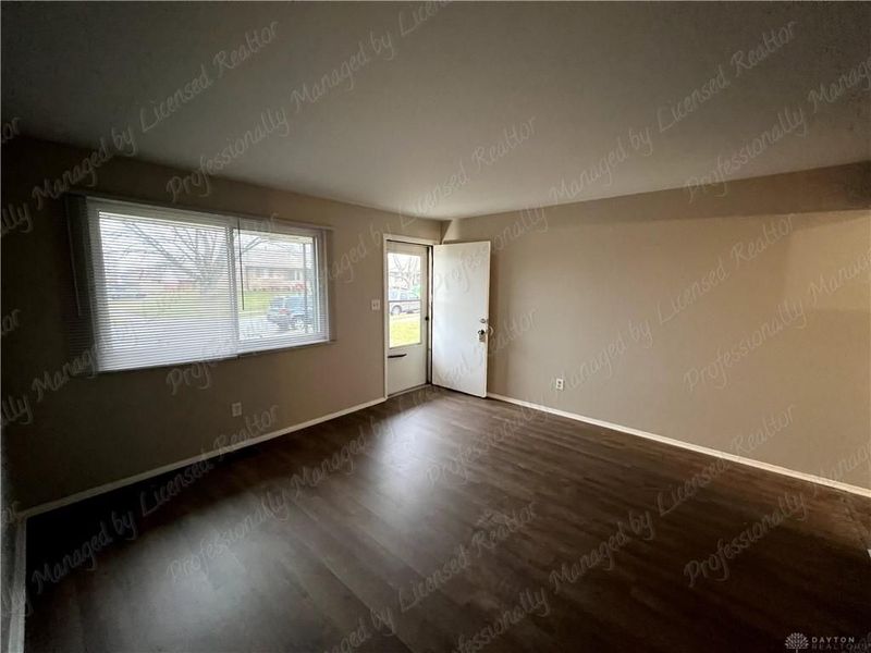 5454 Broomall Street, Huber Heights, OH 45424 Photo 5