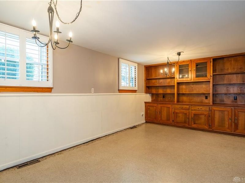 345 Sunset Court, Monroe, OH 45050 Photo 9