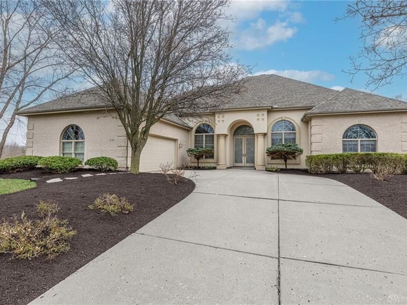 1242 Club View Drive, Centerville, OH 45458 Photo 1