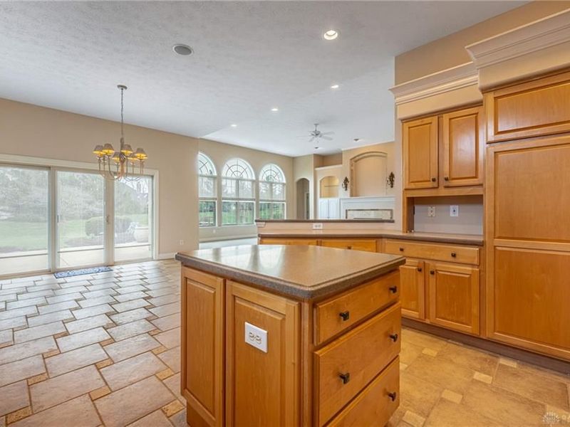 1242 Club View Drive, Centerville, OH 45458 Photo 16