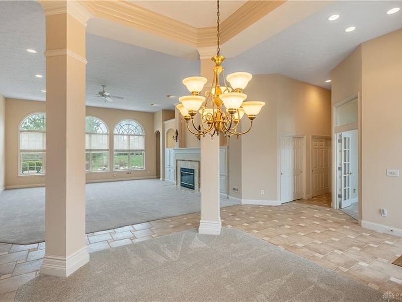 1242 Club View Drive, Centerville, OH 45458 Photo 4