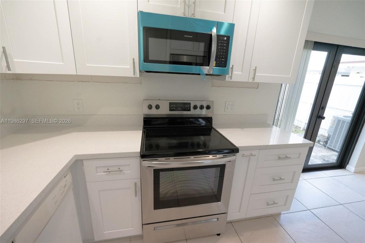 Please Call For Address, Miami, FL 33177 Photo