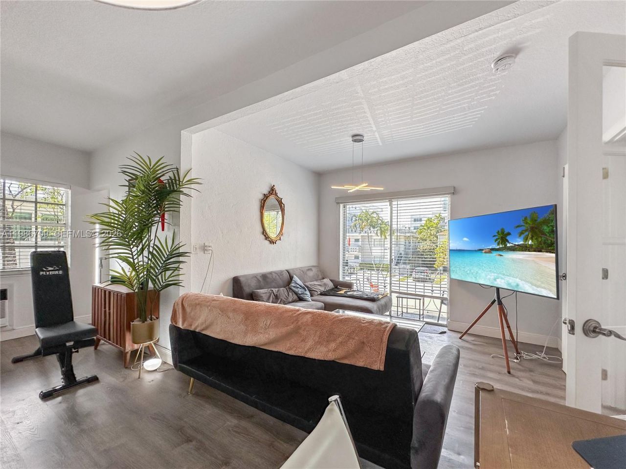 1611 West Ave , Unit 9, Miami Beach, FL 33139 Photo