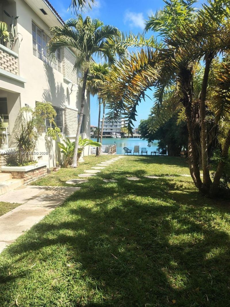 7921 West Dr, Unit 2, North Bay Village, FL 33141 Photo