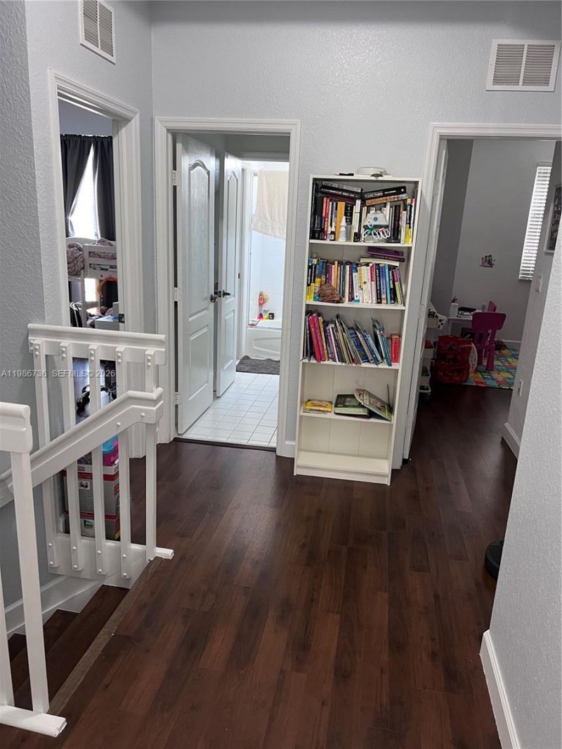 8642 NW 109th Ct , Doral, FL 33178 Photo