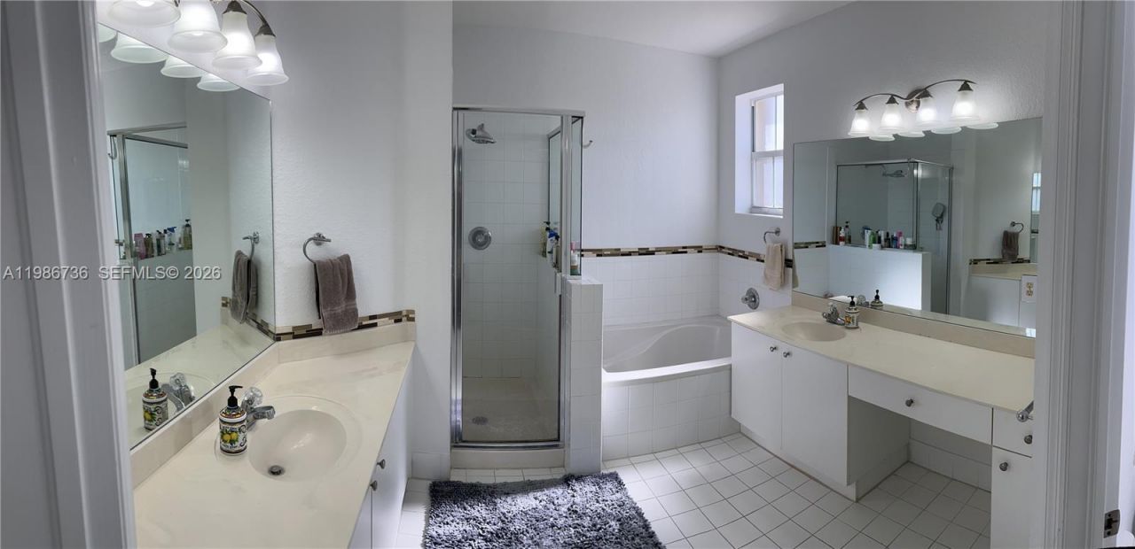 8642 NW 109th Ct , Doral, FL 33178 Photo