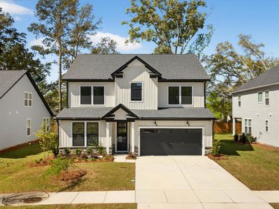 226 Creek Pointe Dr Drive, Moncks Corner, SC 29461