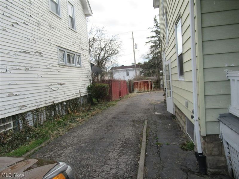 12704 Christine Avenue , Garfield Heights, OH 44105 Photo 3