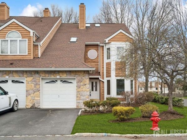 118 Coppertree Court , Edison, NJ 08820