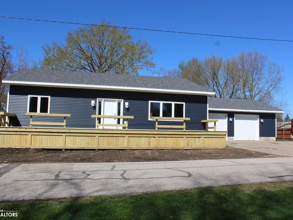 102 N Market Street, Rock Falls, IA 50467