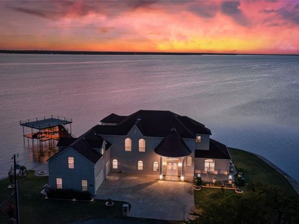 241 Loon Bay Drive , Gun Barrel City, TX 75156