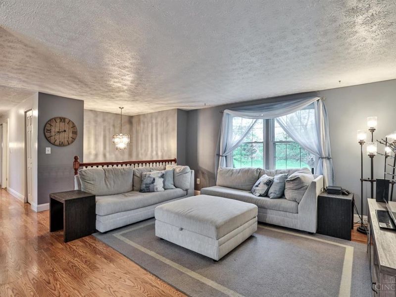 5880 Buckwheat Road, Milford, OH 45150 Photo 6