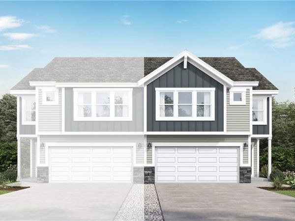 1322 S 4th Street, Louisburg, KS 66053