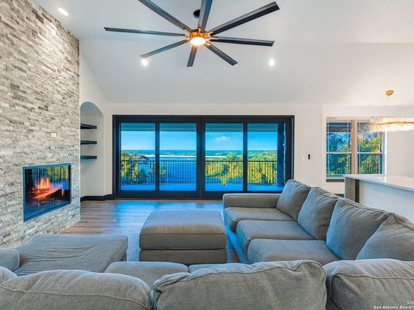 141 Oak Shores, Canyon Lake, TX 78133