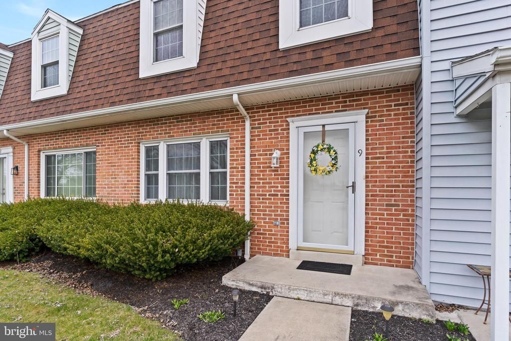 9 Partridge Circle, Carlisle, PA 17013 Main Photo