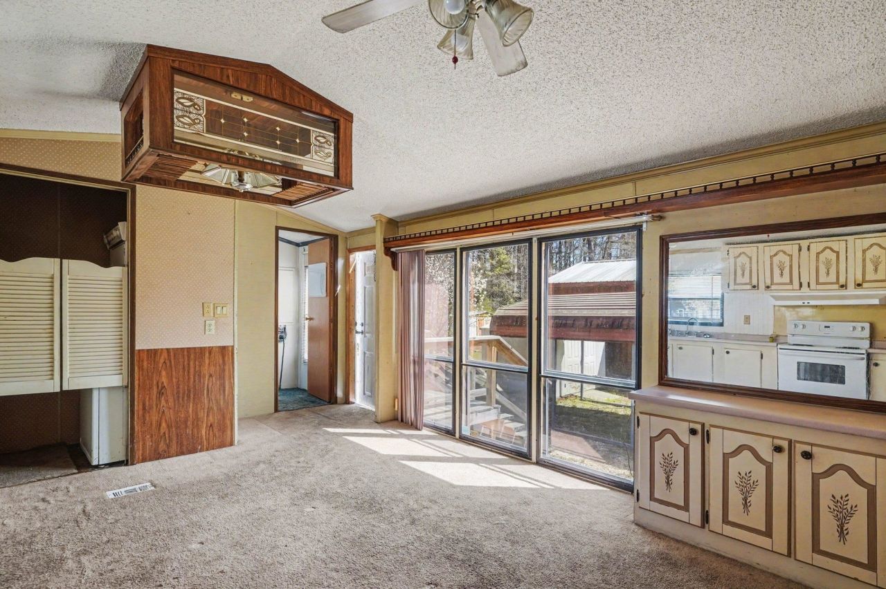 3871 Highway 50 Photo 7