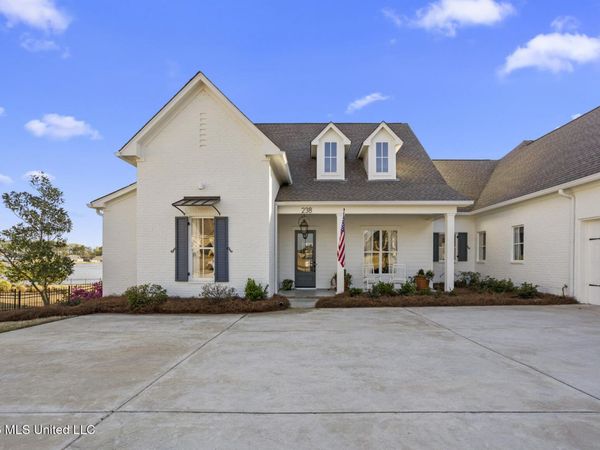 238 Westlake Circle, Madison, MS 39110