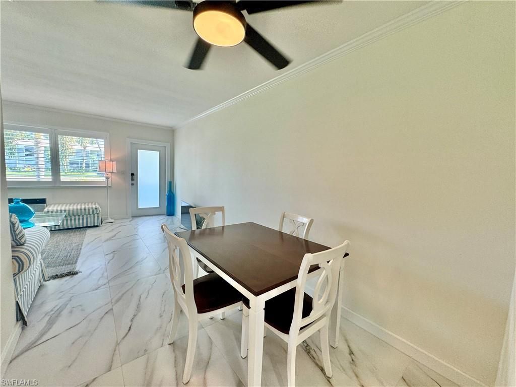 473 12th Ave S, Unit B7, Naples, FL 34102 Photo
