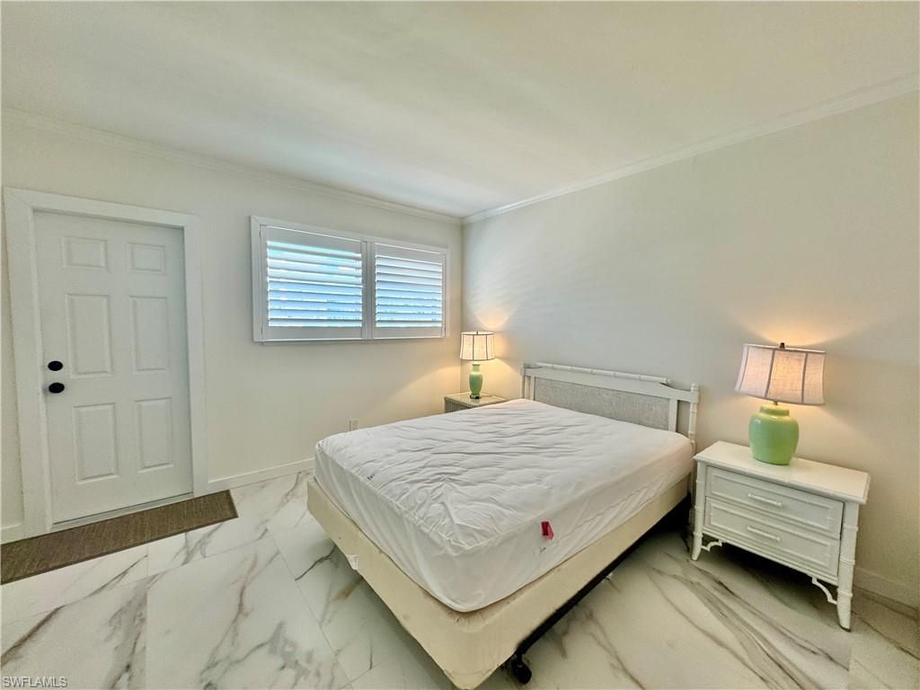 473 12th Ave S, Unit B7, Naples, FL 34102 Photo