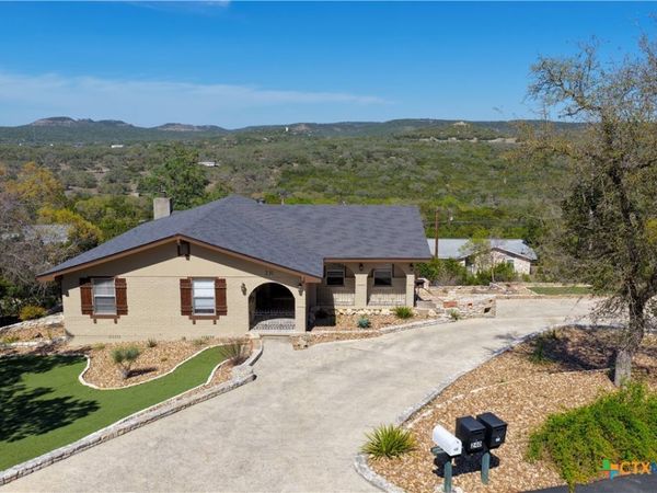 231 Vip Drive, Canyon Lake, TX 78133