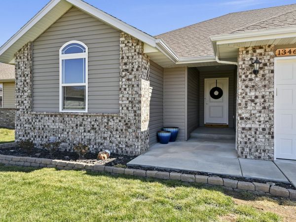 1346 S Marseilles Avenue, Republic, MO 65738