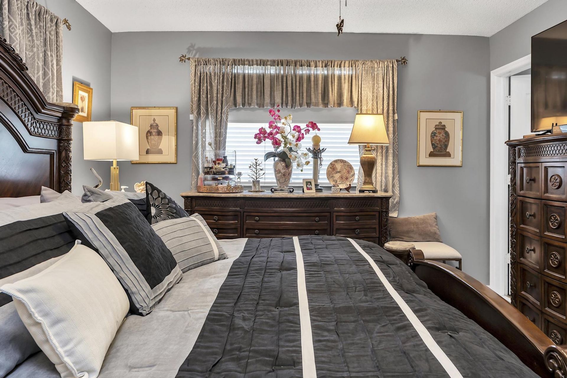 16637 NW 73rd Place, Miami Lakes, FL 33014 Photo