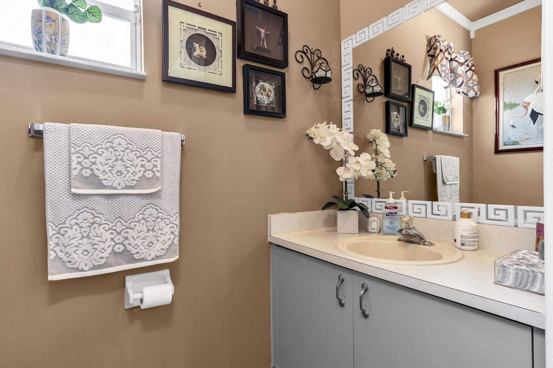 16637 NW 73rd Place, Miami Lakes, FL 33014 Photo