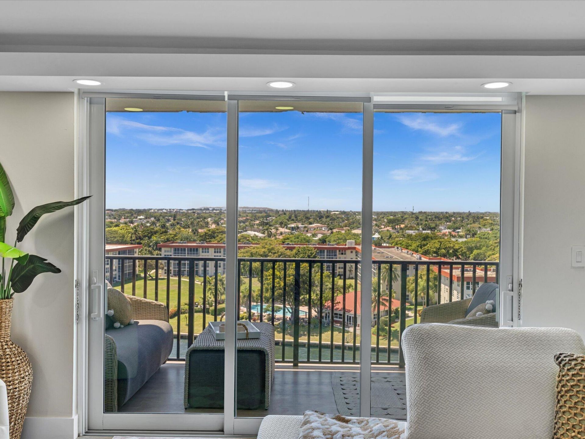 1150 Hillsboro Mile, Unit 911, Hillsboro Beach, FL 33062 Photo