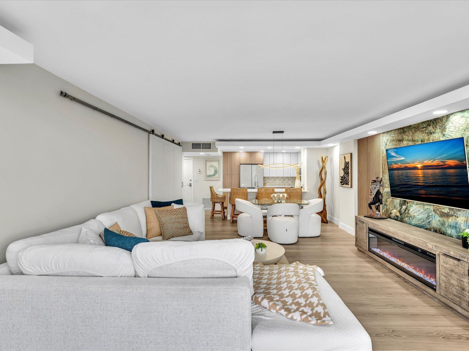 1150 Hillsboro Mile, Unit 911, Hillsboro Beach, FL 33062 Photo