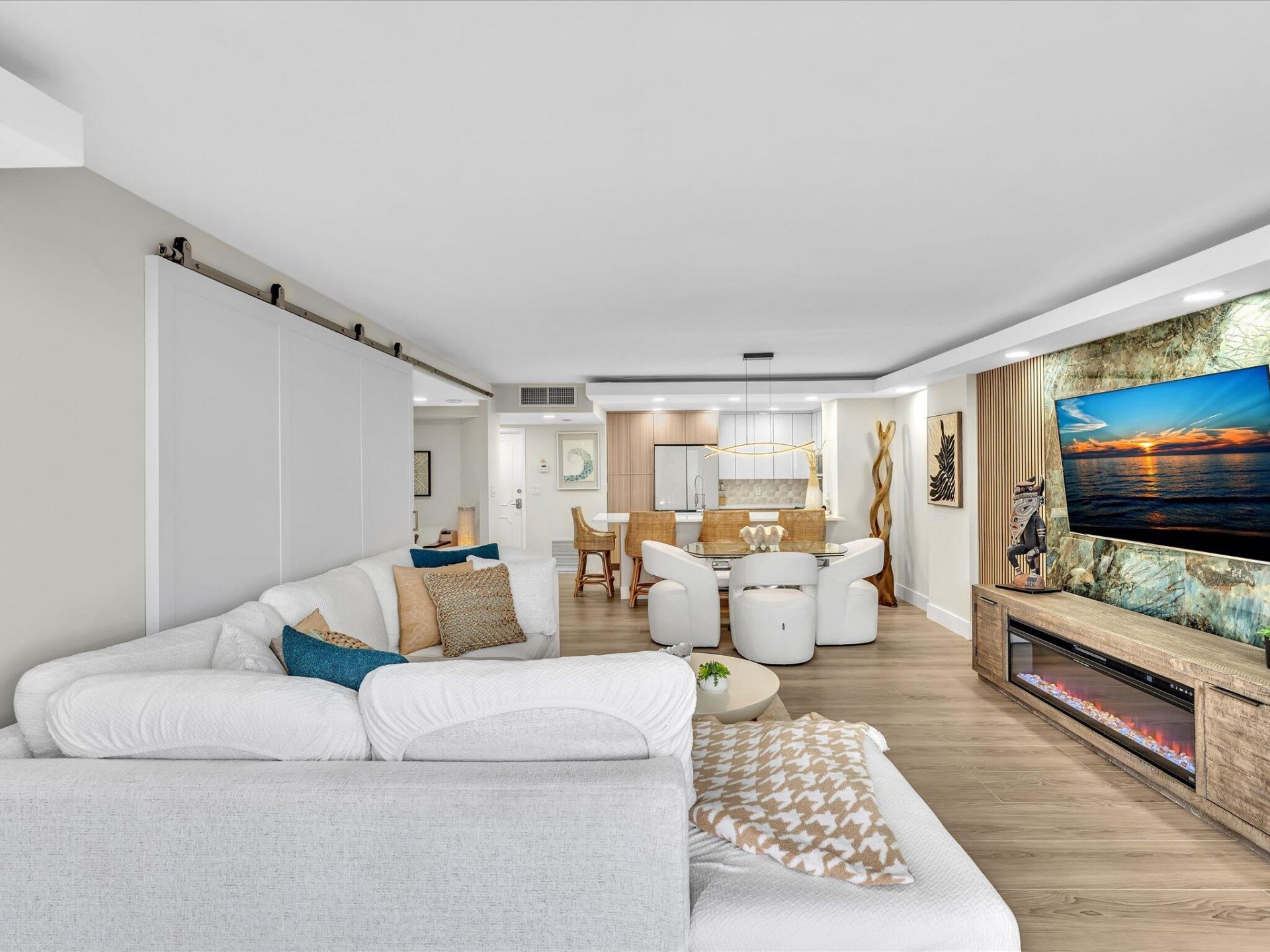 1150 Hillsboro Mile, Unit 911, Hillsboro Beach, FL 33062 Photo