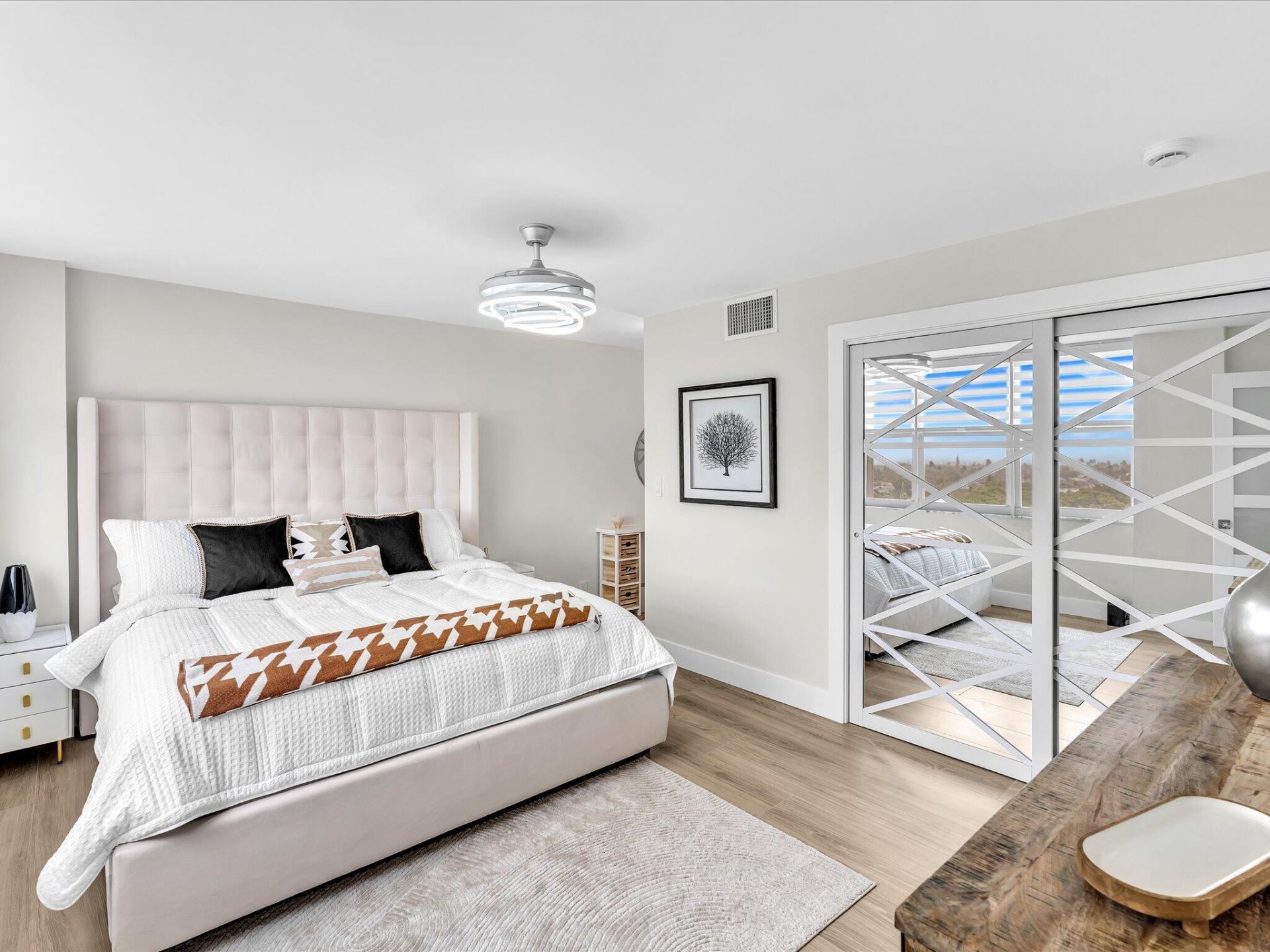 1150 Hillsboro Mile, Unit 911, Hillsboro Beach, FL 33062 Photo